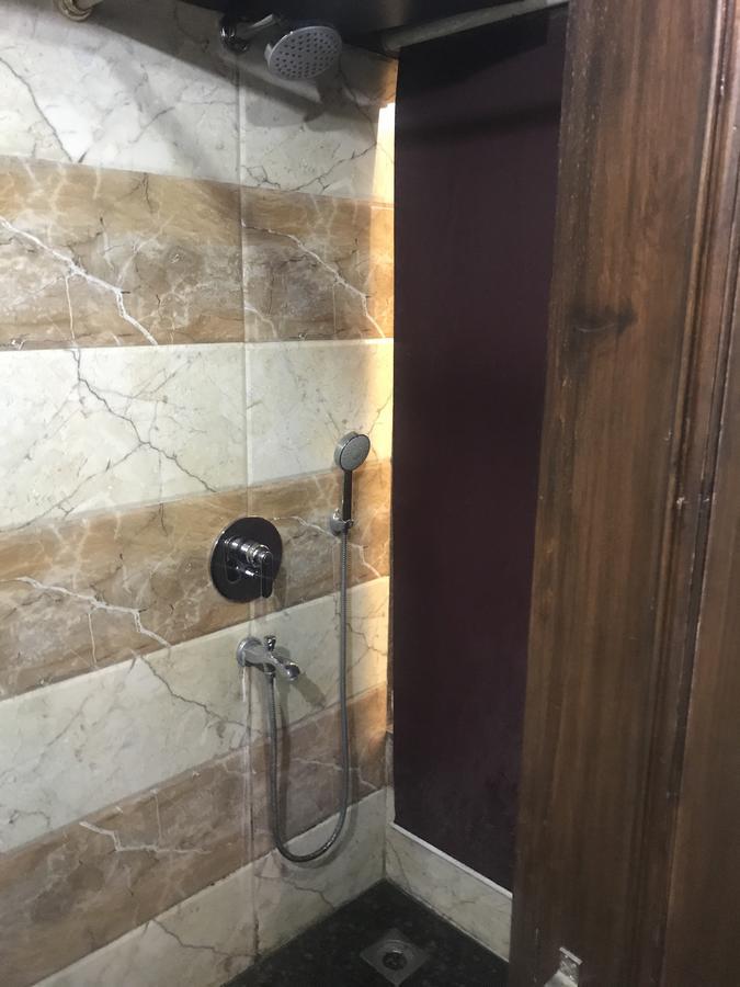 Hotel Amar Chandīgarh エクステリア 写真